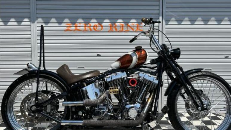 ＨＡＲＬＥＹ−ＤＡＶＩＤＳＯＮ ＦＬＳＴＣ　ヘリテイジソフテイルクラシック　ＣＲキャブ　キック付き　ショットガンマフラー　ＣＣバー　ナローハンドル　フルカスタム車 